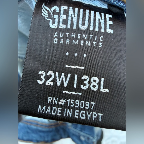 Genuine Authentic Fashion Fit Distressed Ultra High Rise Jeans Size 32W/38L - Picture 13 of 14
